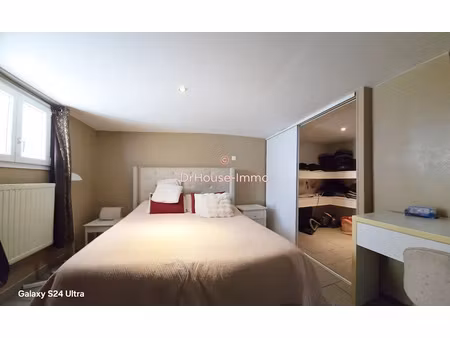 vente appartement 7 pièces 198.18 m² à unieux (42240)  170 000 €