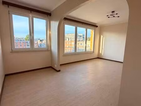 appartement lumineux et rénové 75m2 - quartier rinsdelle
