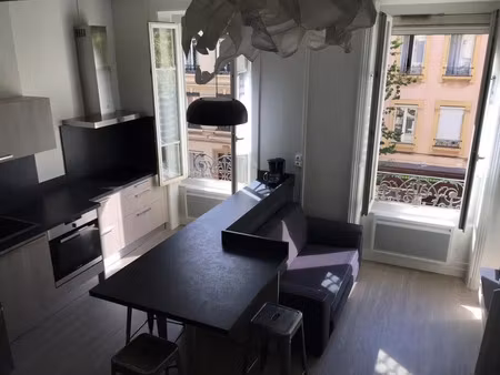 location appartement 1 pièce 28 m² à lyon 3 (69003)