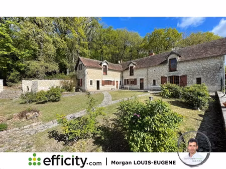 maison 8 pièces - 228 m²