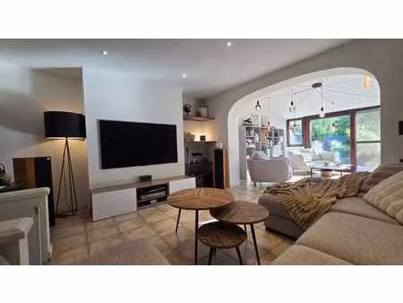 4 façades prête à vivre/grand salon/magnifique jardin