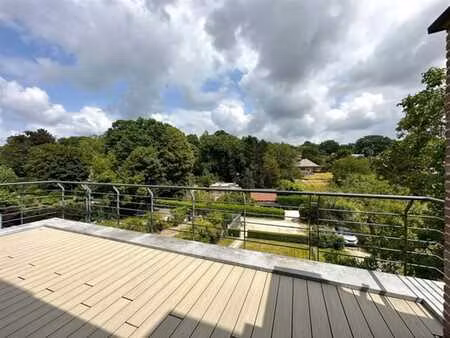 spacieux appartement avec grande terrasse
