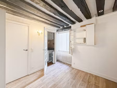studio paris 6 - saint sulpice - 10.52 m2
