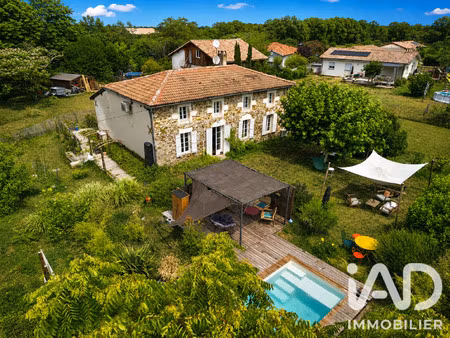 vente maison 5 pièces 215 m² salles (33770)