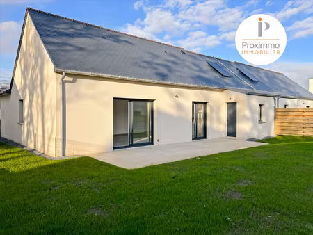 a louer maison neuve de plain-pied / proche commerces / bain de bretagne