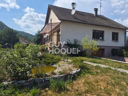 maison 6 pièces à vendre à moosch dans un quartier calme.