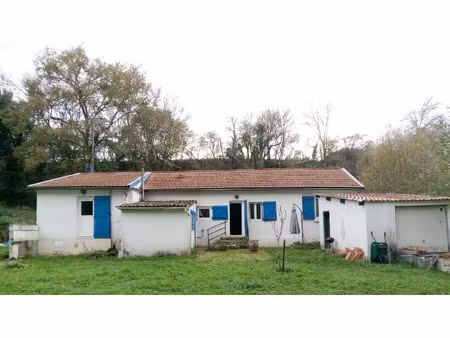 à mussidan (24)  maison de 54m2 à vendre 91000 eur