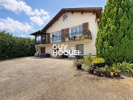 charmante maison de 4 chambres  163 m² utile  terrain 1520 m² - 71960 prissé