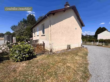 tout petit prix ! maison indépendante à rénover offrant un j