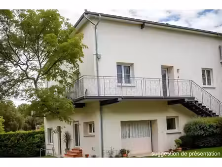 en vente maison 205 m² – 196 000 € |saint-privat-des-prés