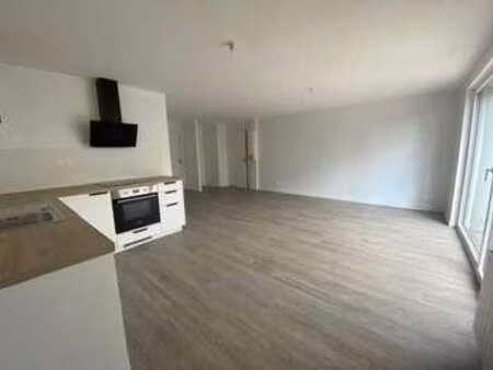 location appartement 3 pièces à barneville-carteret (50270) : à louer 3 pièces / 61m² barn