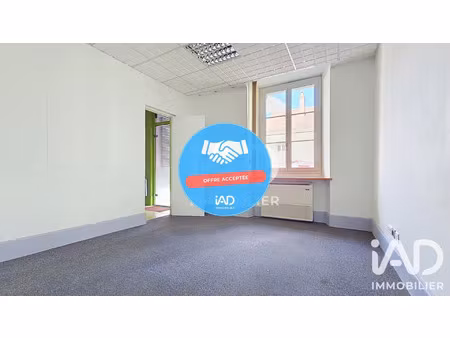 vente commerce 44 m² fontainebleau (77300)