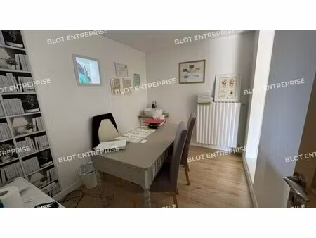 vente bureaux 211 m²