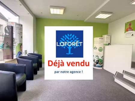 immeuble centre guer - 5 logements et un local commercial garage