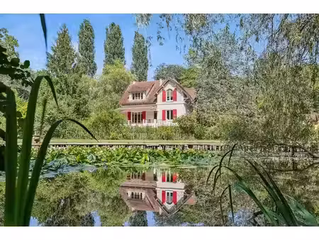 vente locaux professionnels 10 pièces 260 m² à la genevraye (77690)  1 830 000 €
