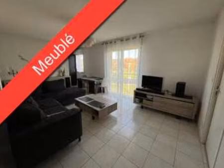 location appartement 3 pièces meublé à pouzauges (85700) : à louer 3 pièces meublé / 55m² 