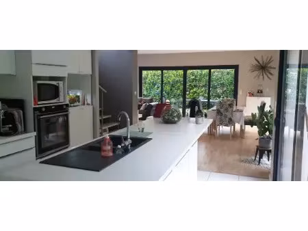 location maison 6 pièces 158 m² à saint-médard-en-jalles (33160)