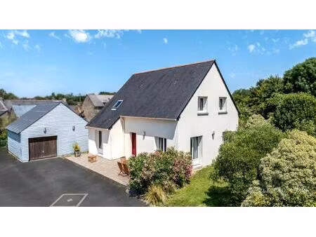 maison 6 pièces  garage  terrain 745 m2