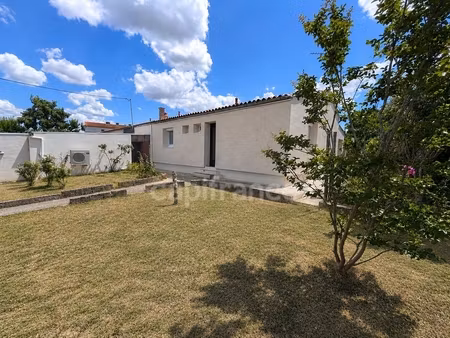 maison à vendre 5 pièces saintes (17)