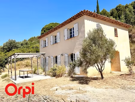 vente villa 6 pièces 140 m² à le beausset (83330)  695 000 €