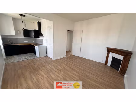 paimpol  à louer appartement trois pièces  57 83 m2.