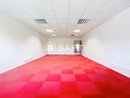 location locaux professionnels 1 pièce 43 m² à pontchâteau (44160)  477 €