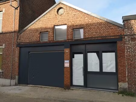 pour professionnels : bureau + hangar/atelier