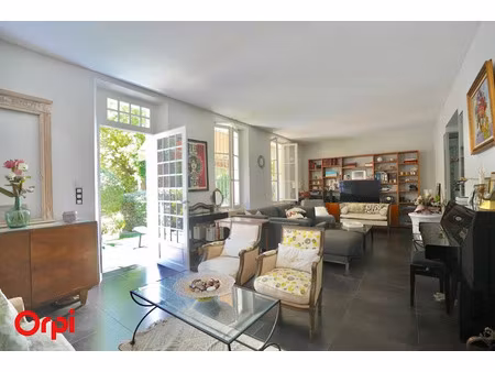 vente appartement 4 pièces 161 m² à toulon (83000)  499 000 €