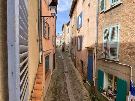 appartement centre village la motte