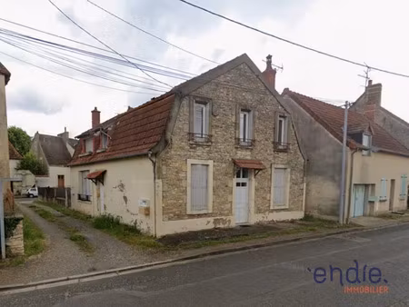 vente immeuble 0 pièces 143 m² à saint-pierre-le-moûtier (58240)  115 500 €