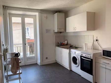location meublée appartement 2 pièces 53.8 m² à montbrison (42600)  465 €
