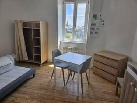 location appartement t1 meublé à dinan (22100) : à louer t1 meublé / 17m² dinan