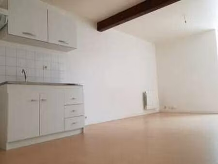 location appartement 3 pièces à rennes (35000) : à louer 3 pièces / 53m² rennes