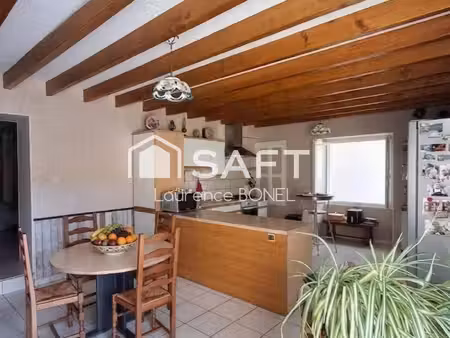 une belle propriété composée de deux maisons !
