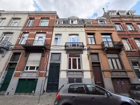 saint-gilles – chatelain | spacieuse maison 5 chambres