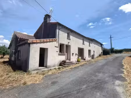 maison à vendre neuvy bouin 5 pièce(s) 129m2 76 800€