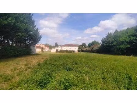 terrain constructible à vendre