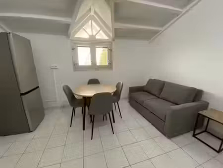 location appartement 2 pièces 74 m² à le gosier (97190)  880 €