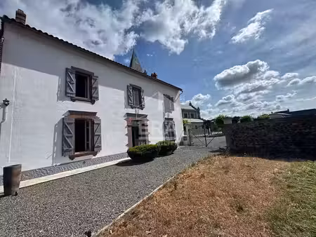 location meublée maison 5 pièces 116 m² à pujo (65500)  900 €