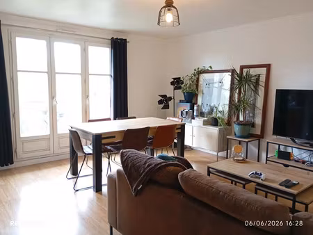 location appartement 2 pièces 54.7 m² à bailly-romainvilliers (77700)  1 053 €