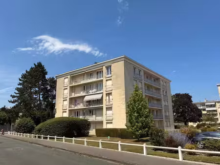location appartement 4 pièces 117.22 m² à compiegne (60200)  1 500 €