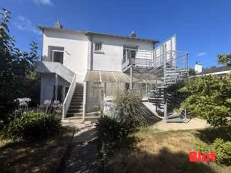 vente immeuble à nantes hippodrome (44000) : à vendre / 127m² nantes hippodrome