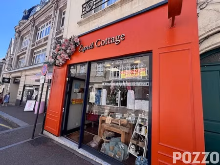 location locaux professionnels 33 m² à bayeux (14400)  950 €
