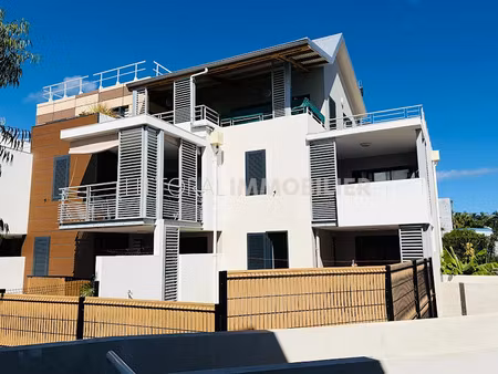 location appartement 4 pièces 85.4 m² à saint gilles les hauts (97435)  1 578 €