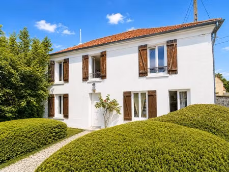 réf 2280 – longère briarde en pierre • 3 chambres + garage et dépendance