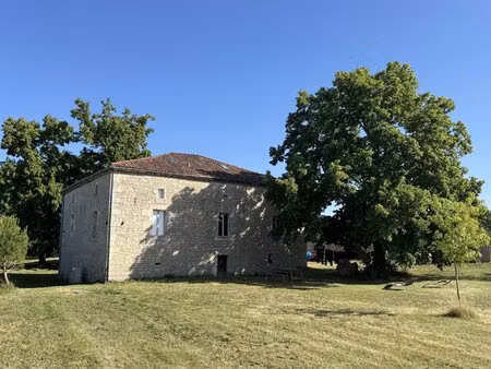 superbe et imposante maison de maître du 19e avec dépendance et terrain de 4700 m²