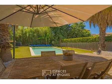 villa contemporaine dans domaine sécurisé