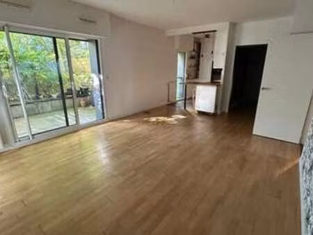 vente appartement 3 pièces à rennes bourg l'evêque (35000) : à vendre 3 pièces / 61m² renn