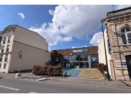 vente commerce bordeaux 33300 1600m²