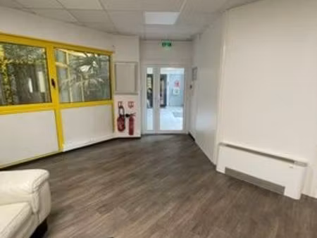prestigieux bureau de 112 m2 en location - aubière  france